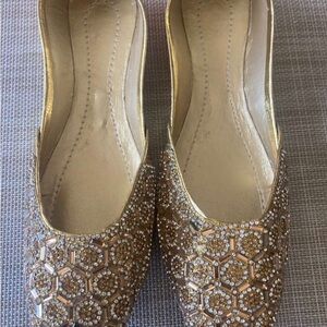 Embellished Gold girls Slip-On Flats khussa
